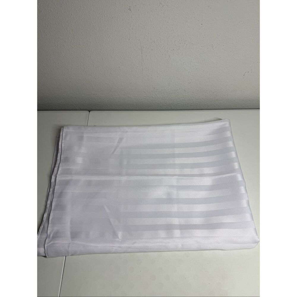 Better Home White Regal Stripe Tablecloth 84” X 60”